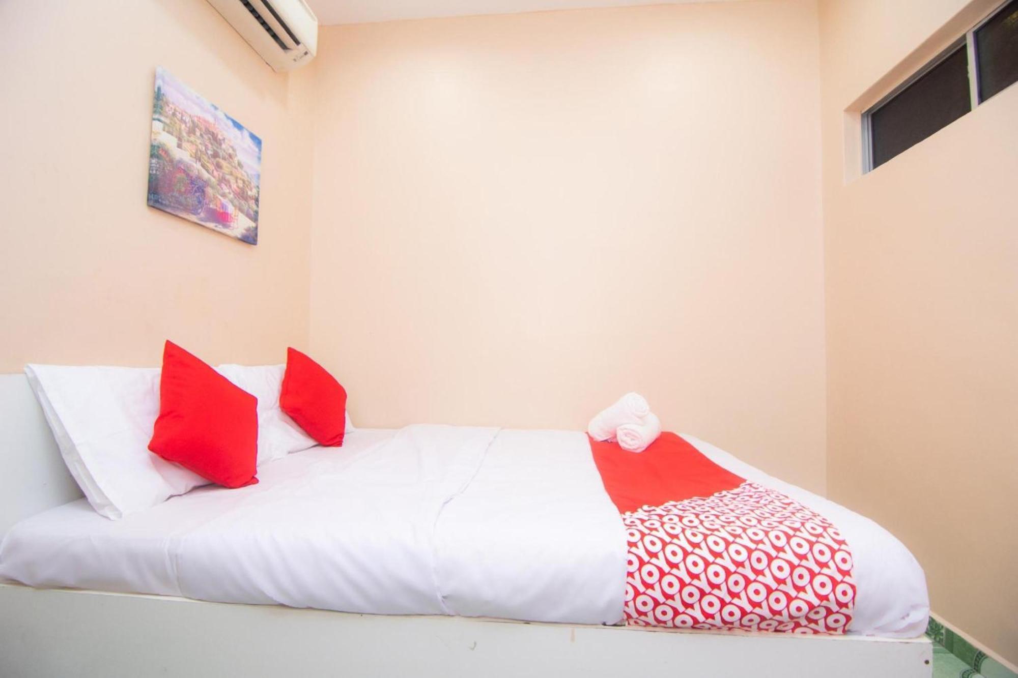 Oyo 1224 Hotel Hajah Rohayah Tanjong Malim Dış mekan fotoğraf